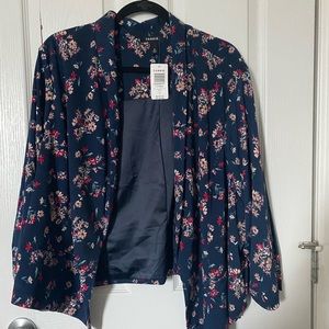 Navy floral crepe blazer